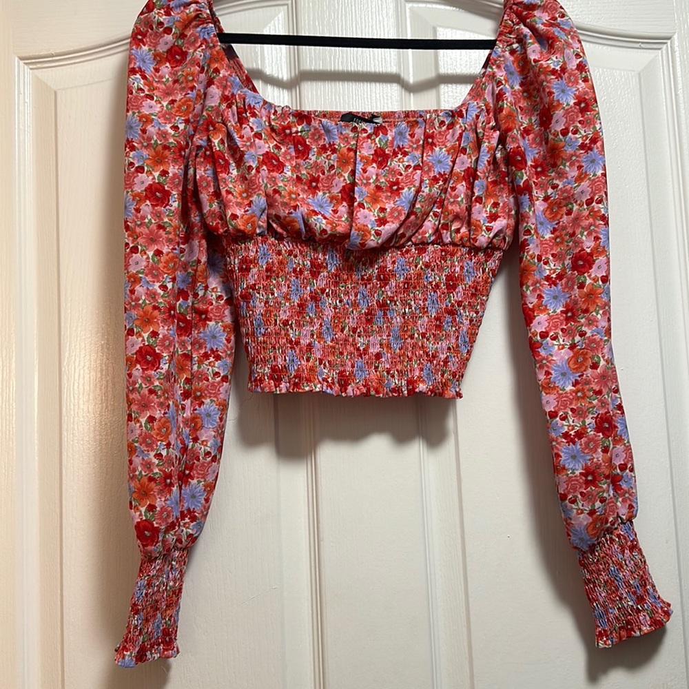 MOVING SALE - Forever 21 floral smocked blouse top